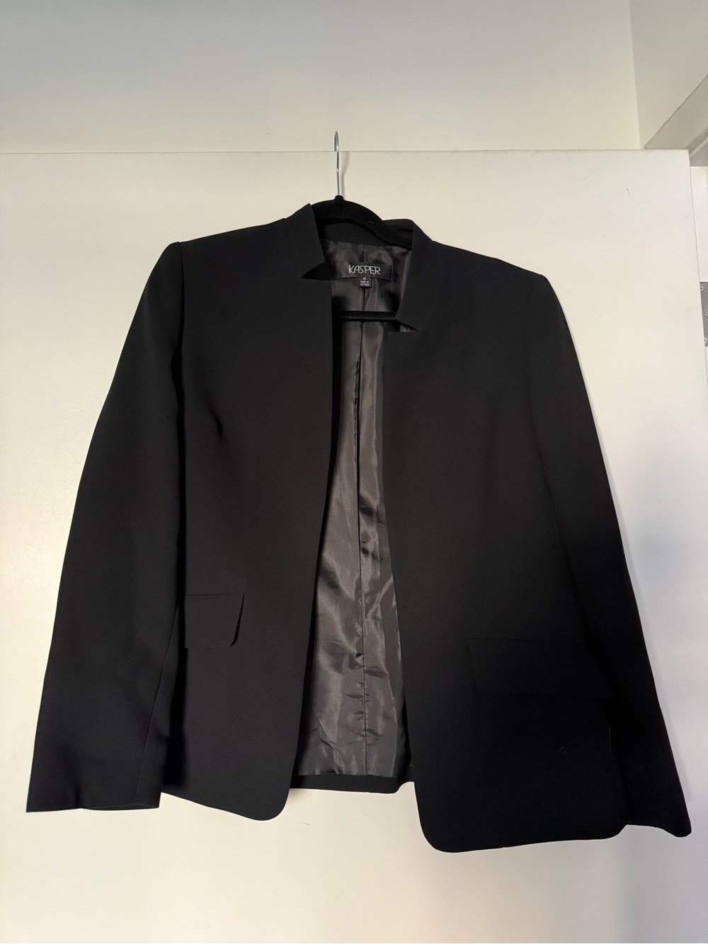 Kasper size 12 blazer - notched collar corporate goth